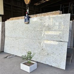 Đá Colonial Cream tự nhiên tại kho đá CPT Việt Nam